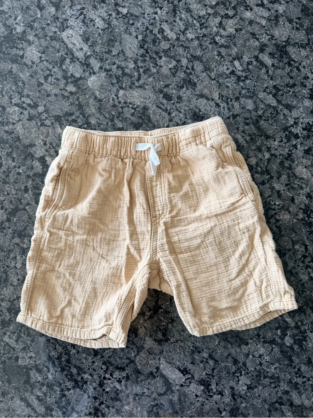 3/$15 H&M Toddler Cotton Gauze Shorts Beige Size 6Y Lightweight Pull On
